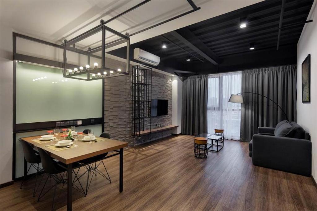 Exclusive Business Suite @ M Summit 191 George Town Exteriér fotografie