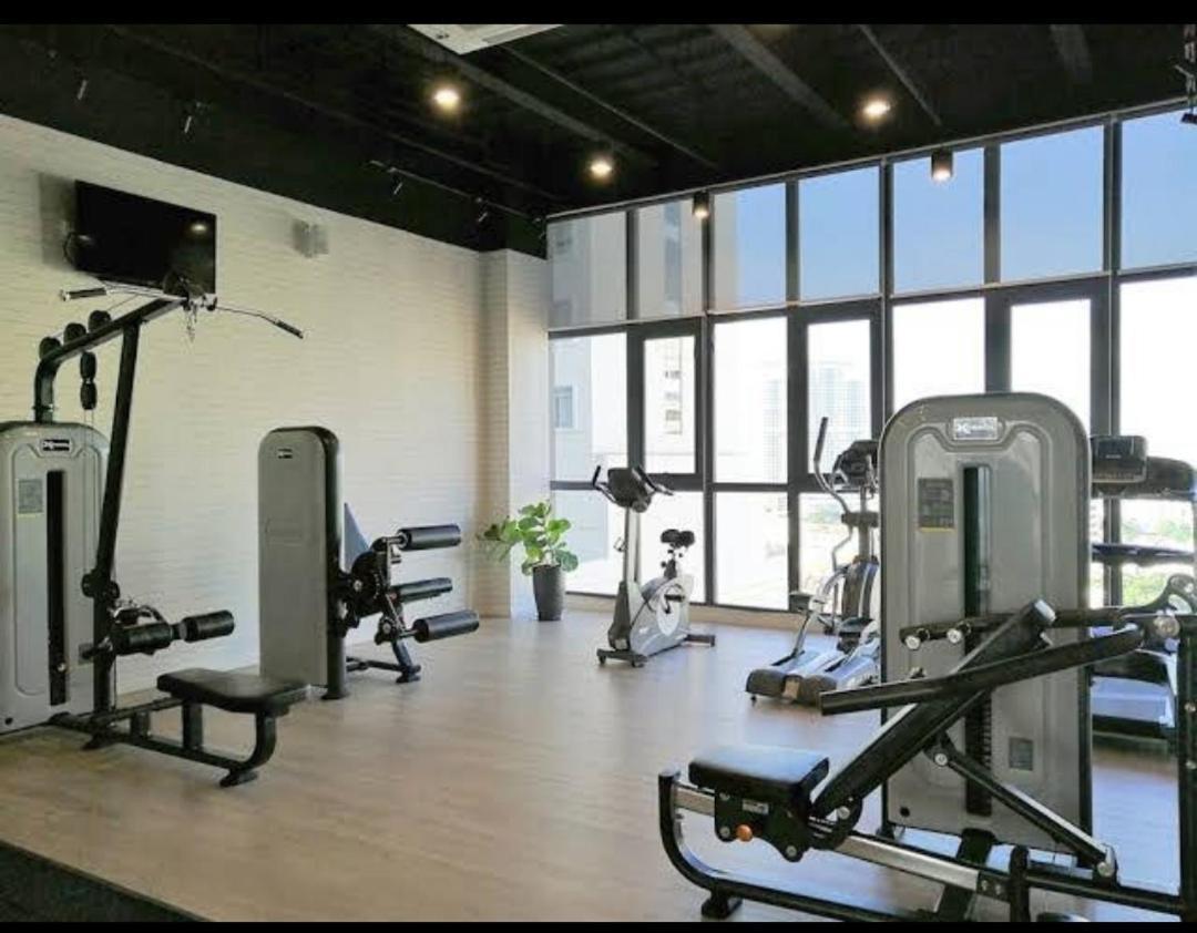 Exclusive Business Suite @ M Summit 191 George Town Exteriér fotografie